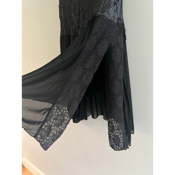 Hazel Anthropologie 100% Silk Midi Skirt w Lace Asymmetrical Hem Split Medium JL - Picture 2 of 9